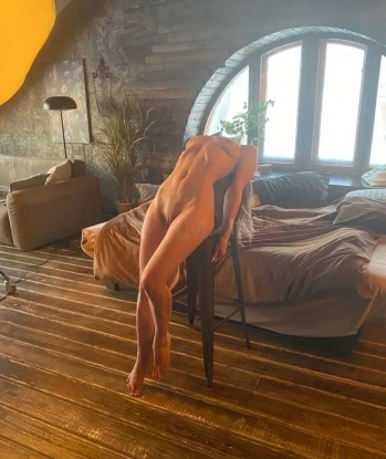 Соблазнительная шатенка с шелковистой кожей готова исполнить все твои фантазии. Позволь мне позаботиться о тебе, и ты останешься доволен. 6082, 32 года